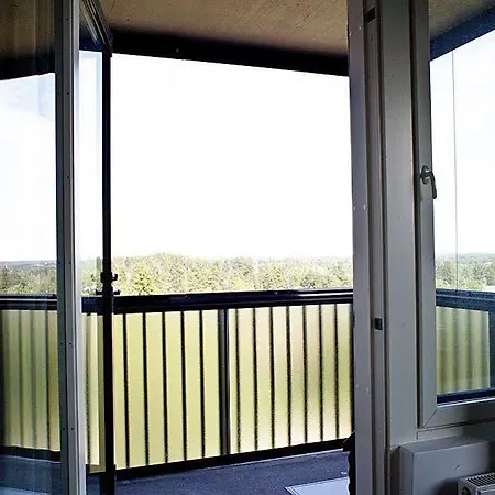 Forenom Serviced Airport Apartment Vantaa